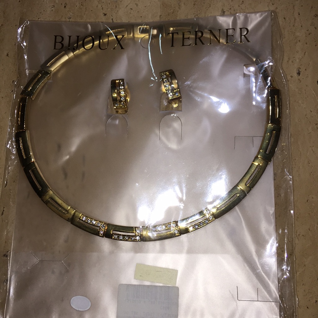 Clip On Earrings And Necklace Set (Nickel Free)